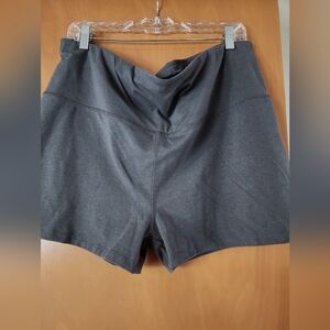 WOMEN'S MTA SPORTS SHORTS SZ 2XL GRAY